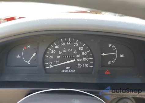 2001 Toyota Tacoma z USA, uszkodzony, nr VIN 5TENL42N81Z866138